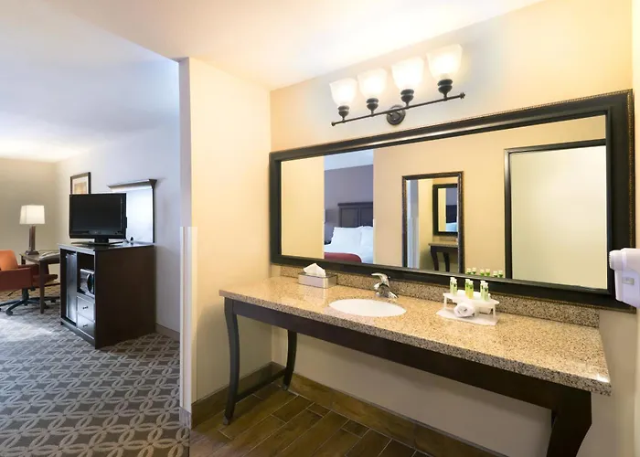 Express Show By Ihg 2*